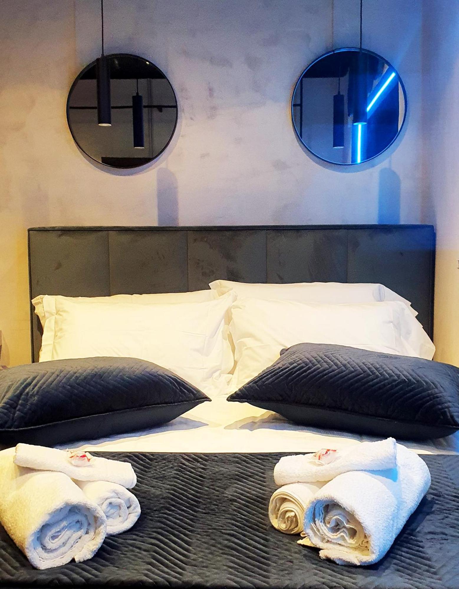 City Center Tirana Urban Condo Екстер'єр фото